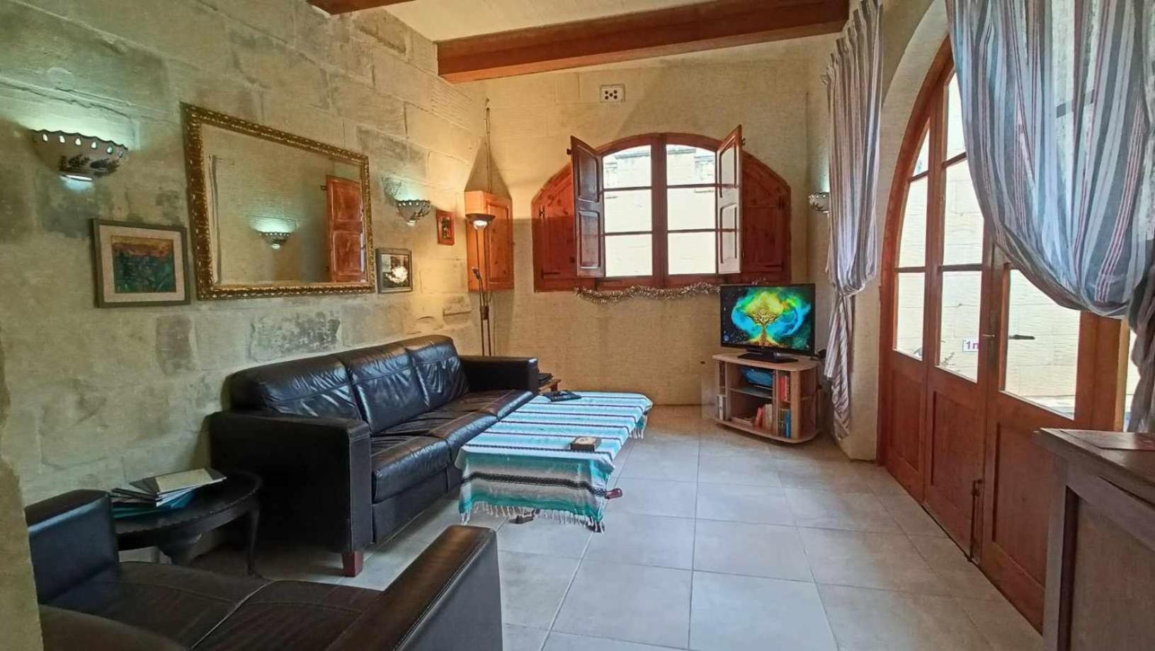 Arthome - Guest Rooms Gharb  Luaran gambar
