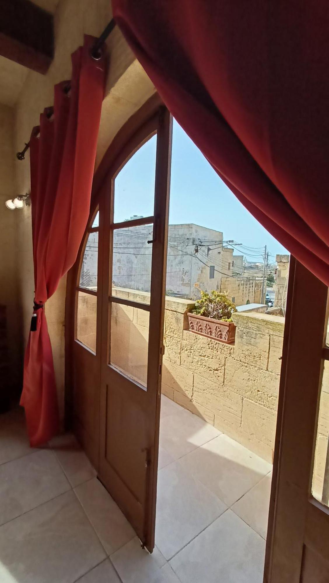 Arthome - Guest Rooms Gharb  Bilik gambar
